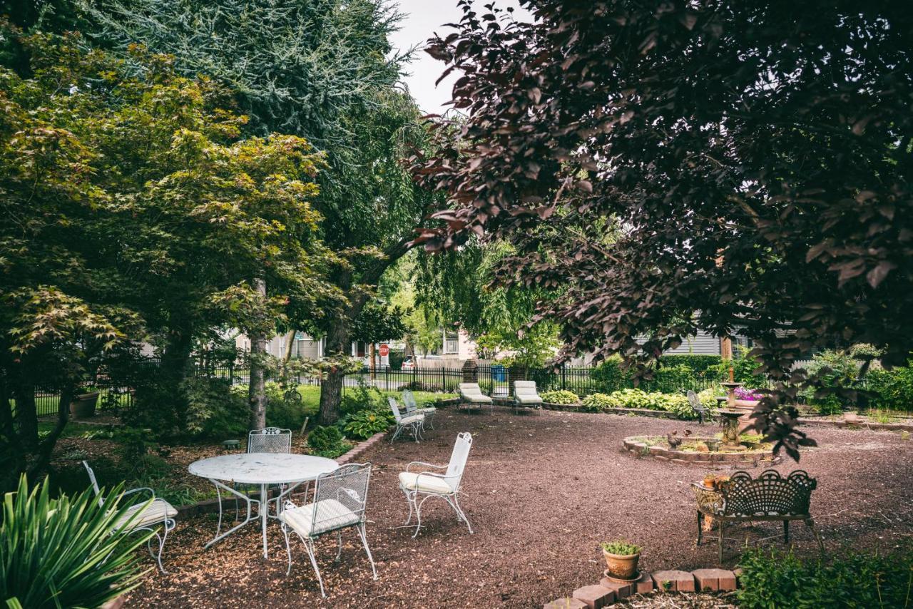 Hummingbird Inn Easton Bagian luar foto
